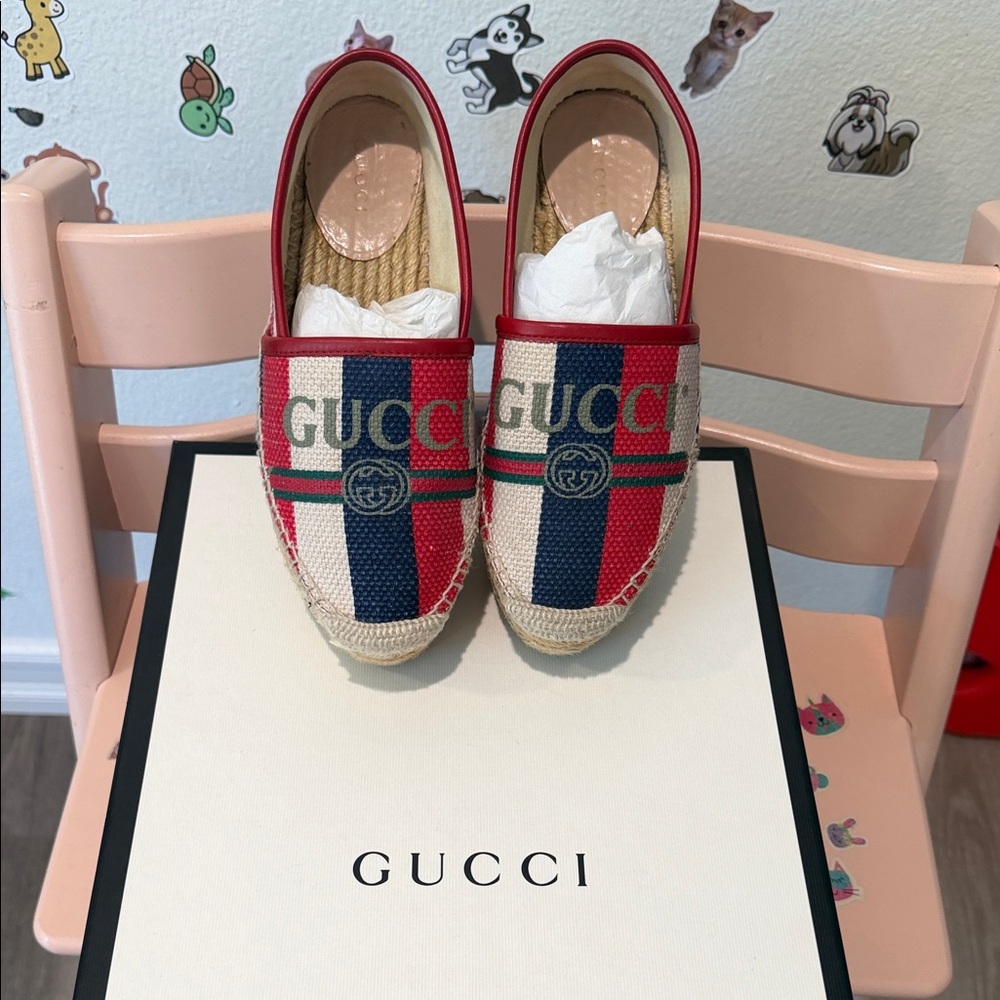 Gucci Red Blue & Cream Logo Moccasins